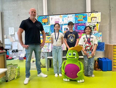 Schulbesuch mit Kruschel